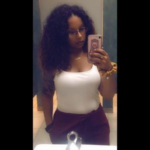 Meet your Posher, Lexy